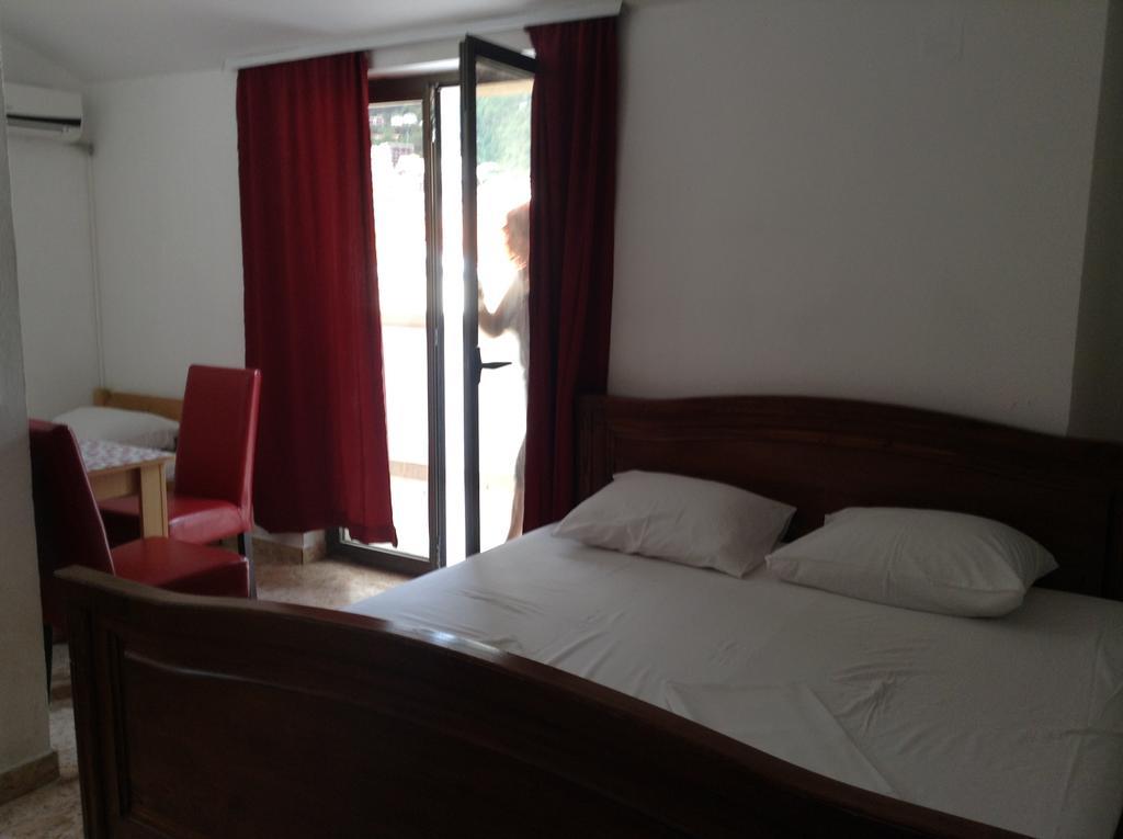 Hotel Kuca Tomovic Budva Exteriér fotografie
